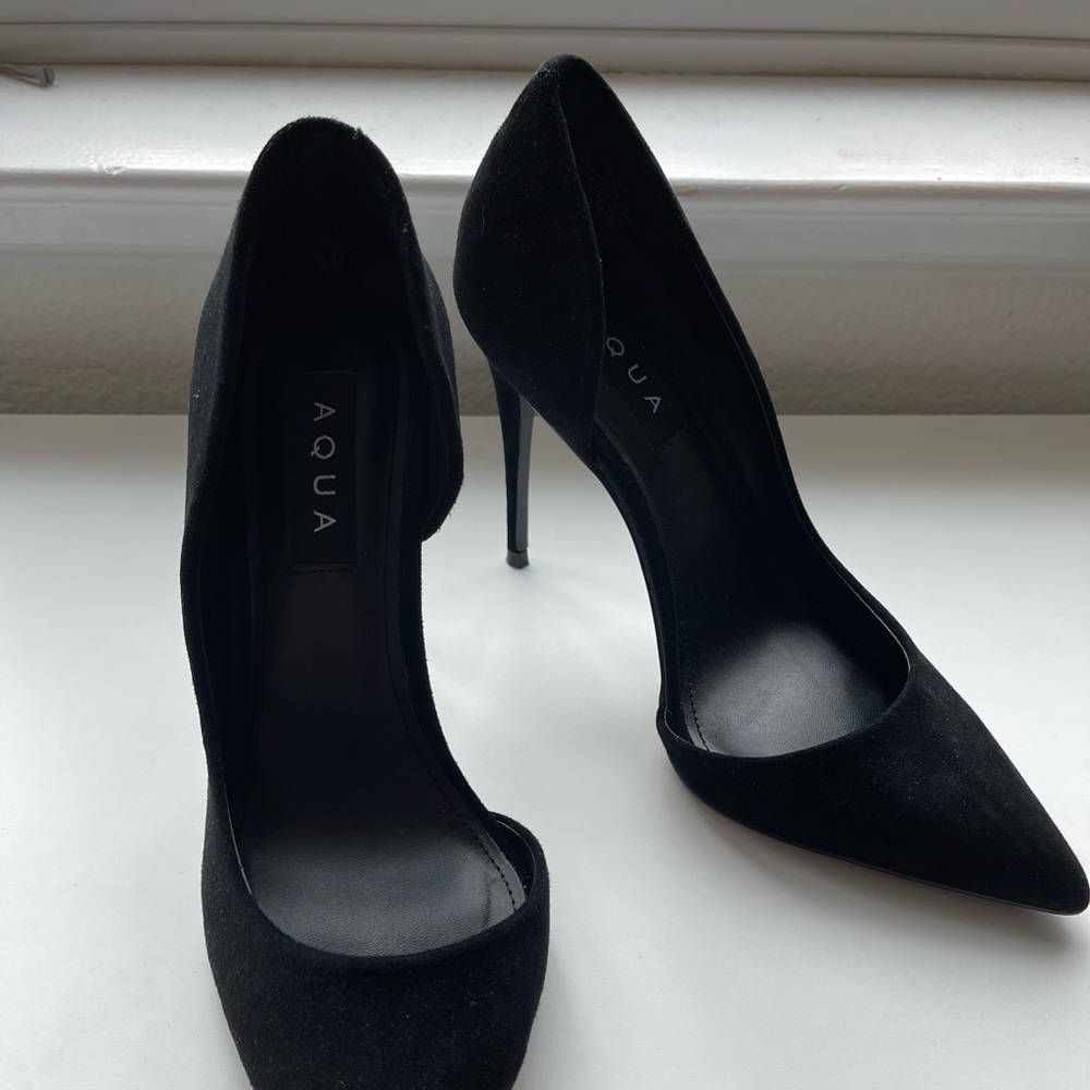 Aqua Point toe heels